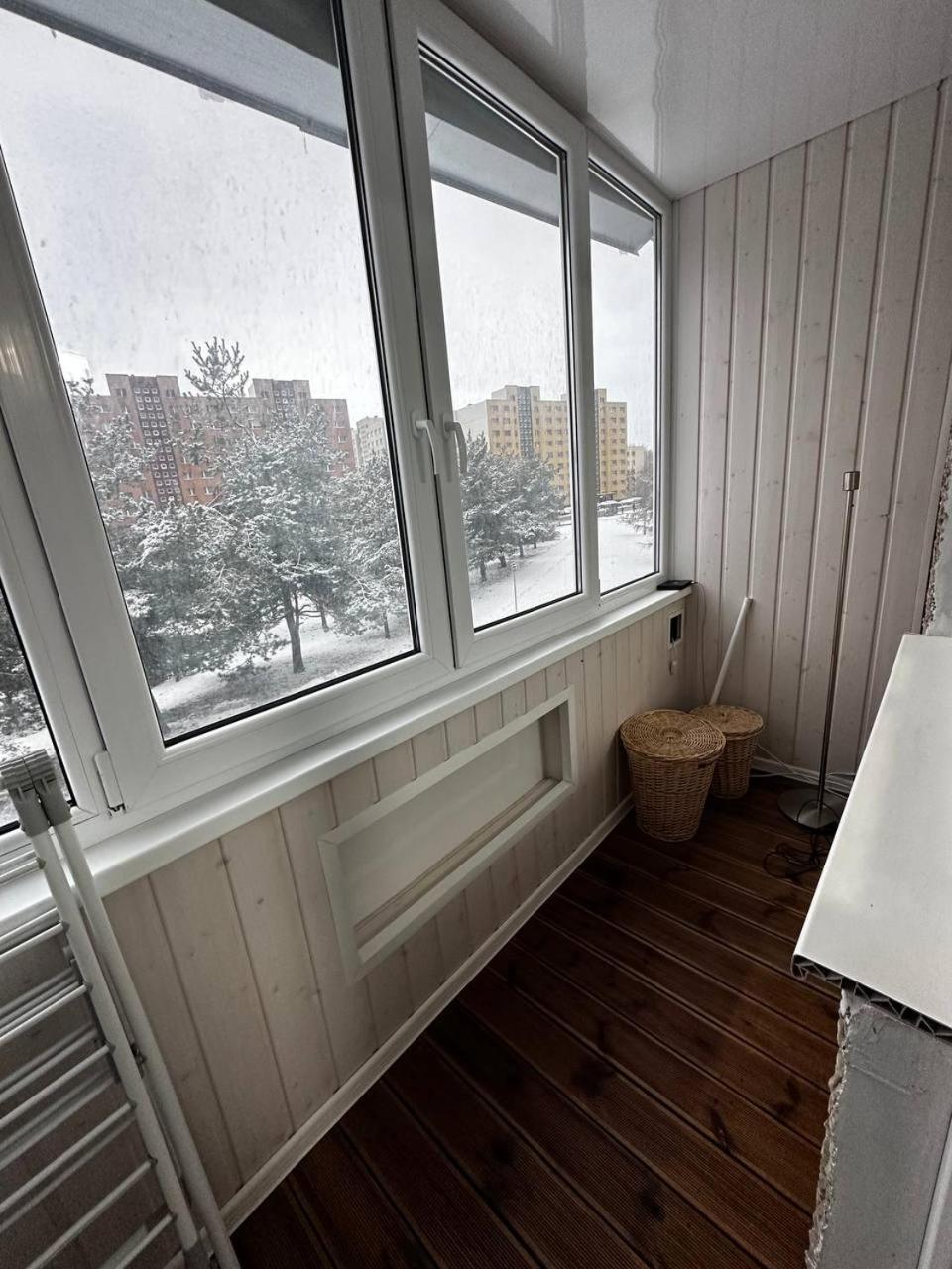 Tallinn's Prime Spot: Pae 49 - Near Airport, Concerts & Shops 公寓 *