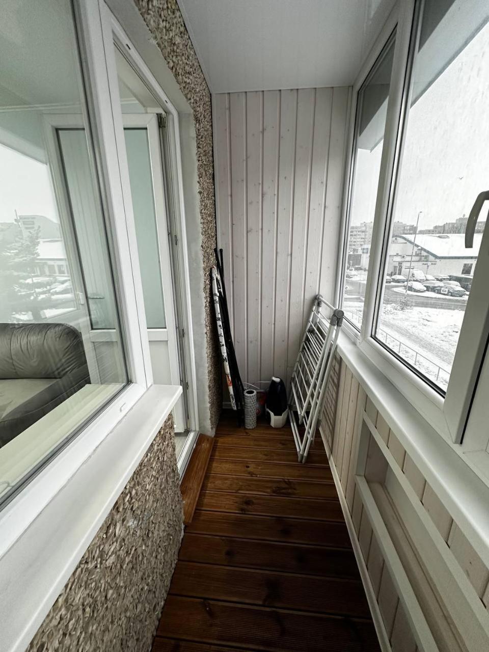 Tallinn's Prime Spot: Pae 49 - Near Airport, Concerts & Shops 公寓 *